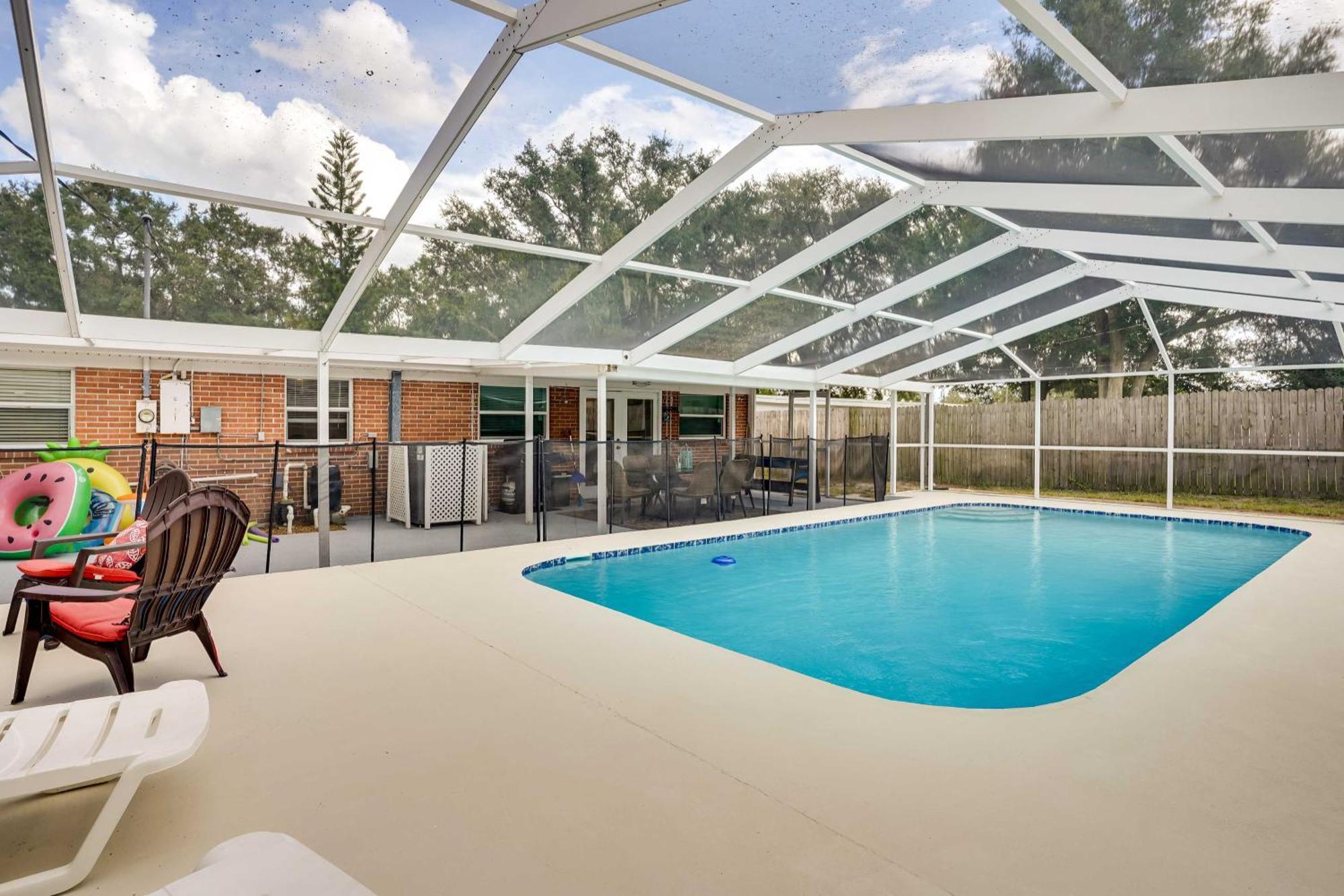 Pet-Friendly Lakeland Escape With Private Pool! 외부 사진
