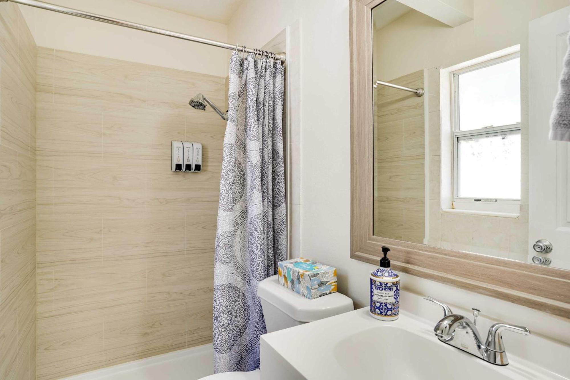 Pet-Friendly Lakeland Escape With Private Pool! 외부 사진